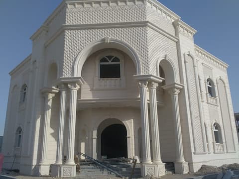 واجهة فيلا بالحجر الطبيعي البيج